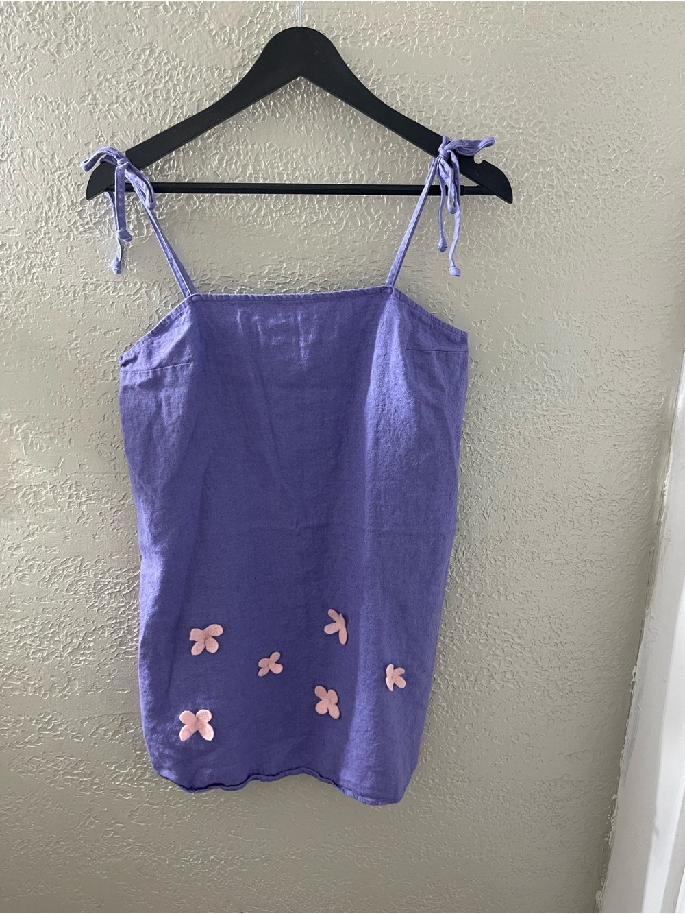 Urban Renewal Y2K Lavender Top with Rainbow Stitch Detail Medium‎